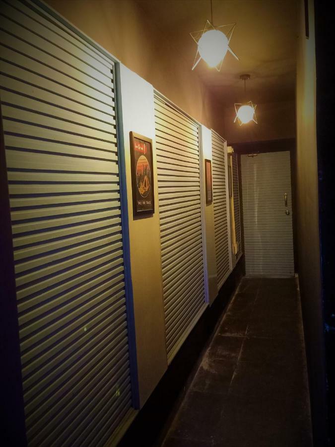 Stay Villa Hostel For Male And Female Mumbai Kültér fotó