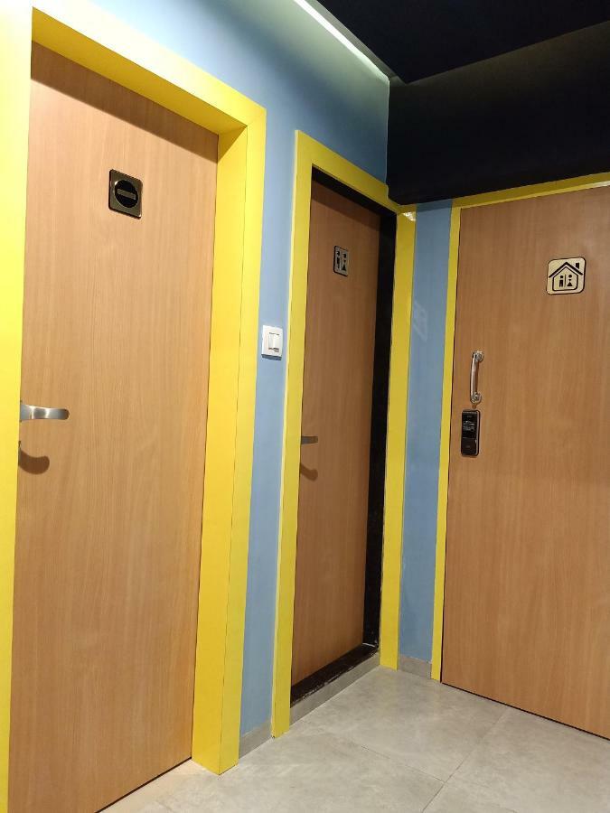 Stay Villa Hostel For Male And Female Mumbai Kültér fotó
